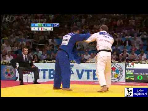 Judo 2011 World Championships Teams Paris: Schmitt (FRA) - Guilheiro (BRA) [-81kg]