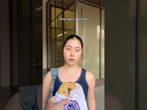 彼女はどんな答えを期待していたのだろう #sofimanassyan #relatable #food (What answer did she expect #sofimanassyan #relatable #food)