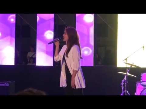 ailee 2015.05.14 대전보건대학교축제 ( 손대지마 & 멘트 & 보여줄께 & 멘트 & 노래가늘었어 )