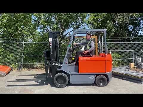 Toyota 10,000 LB Capacity 7FBCU45 electric cushion tire forklift