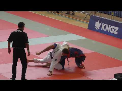 Sergiu Bagrin vs Luis Miguel Rodriguez Romera - IBJJF London Open 2022 - Purple Adult - Middle
