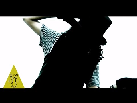 Bonny Lovy - Reina de Paris l Video Oficial