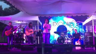 Shakthisree Gopalan performs a Hindi-English own composition at Phoenix Market City, Chennai