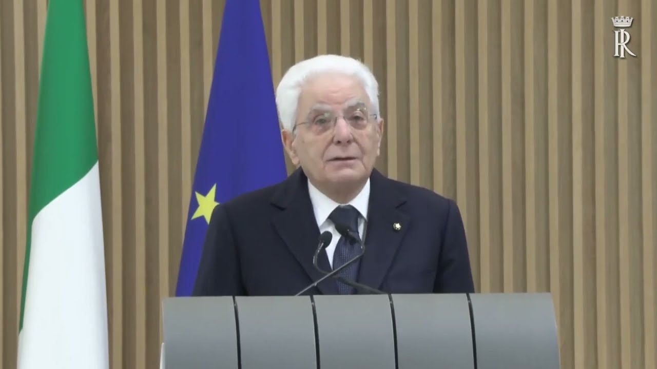 MATTARELLA: “ABERRANTE INTENDIMENTO DELLA RUSSIA DI RIDEFINIRE CON LA FORZA I CONFINI DELL’EUROPA”