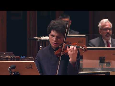 Augustin Hadelich plays the second movement of Ligeti's Violin Concerto (Live 2023)