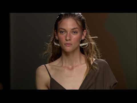 ANGEL SCHLESSER colección Primavera Verano 2020 Vídeo desfile MBFWM