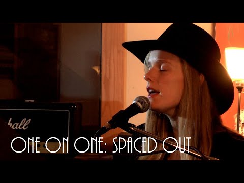 ONE ON ONE: Lisa Alma - Spaced Out October 14th, 2013 Vibromonk Studios, NYC