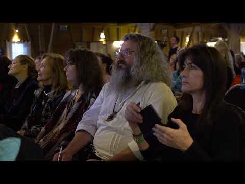 Dirk Schrader - Tierarzt - Vortrag auf dem naVita MEGA Event (November 2019)