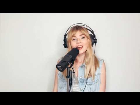 Natalia Moskal #Hot16Challenge2