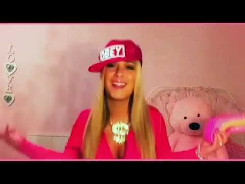 , title : 'Dominika Myslivcová - Pink rap'