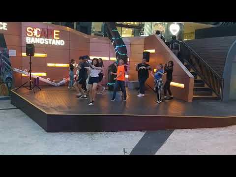 KPOP Dance Off Vol 106: PRISTIN - Wee Woo