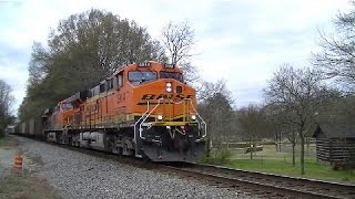 preview picture of video 'Norfolk Southern 737 NB BNSF Scherer Coal in Powder Springs,Ga 03-29-2015©'