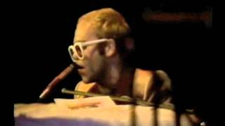 Elton John - Island Girl (1976) Live at Earl&#39;s Court, London