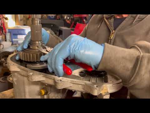 NP208 transfercase repair and assembly