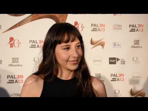 Tráiler - Personas, lugares y cosas