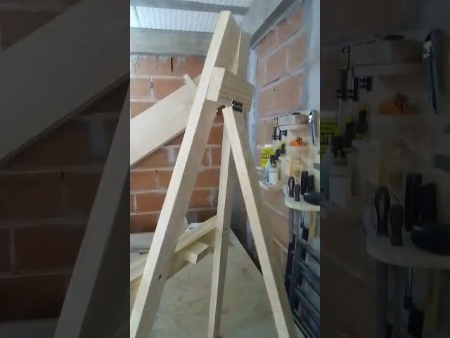 Vídeo relacionado con Mocoosy 4pcs Mejoradas Antide Slizantes Hierro Soporte De Exhibición, Metal Placas Poseedor Negro Hierro Caballete Soporte para Exhibición Placas,Foto,Marco, Platos,Tabletas,Arte (6 Pulgadas)