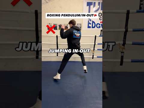 Boxing basics: in/out Pendulum footwork🥊💥boxing #boxingtechnique #fighttips #selfdefence #boxeo
