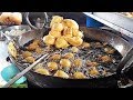 Egg Vada Pav in Mumbai | Mumbai Street Food | Indian Street Food