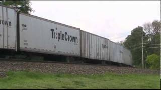 preview picture of video 'NS Triple Crown train Erlanger Ky.'