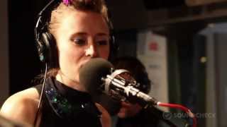 Lucius: &quot;Don&#39;t Just Sit There,&quot; Live On Soundcheck