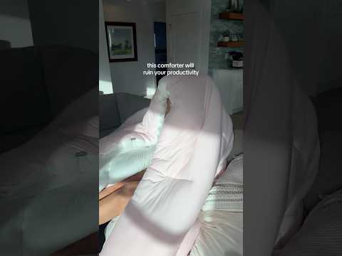 So cozy🤍 link in my bio #fyp #mellowsleep #florida #comforter #homefinds #bedroommakeover