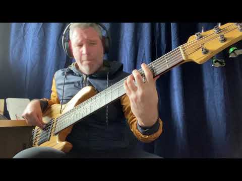 RECORDING BASS SESSION ON 12/8