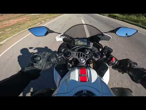 TEST RIDE - YAMAHA R3 SÉRIE ESPECIAL 60 ANOS