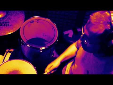 Alessandro Bastianelli drumming freely may 2013