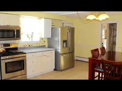 51 Washington St, Natick, MA - Listed by Liz Slattery