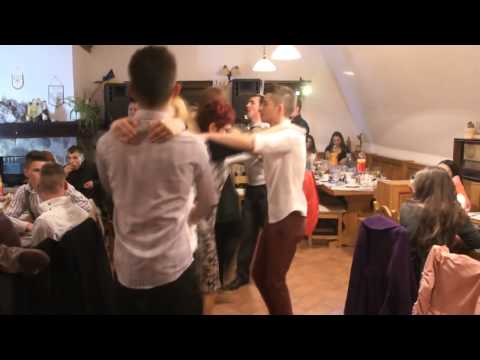 Dans si muzica cu Robert Tomutiu si Cornel de la Chiscau