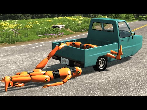 Three-wheeler car crashes - BeamNG Drive