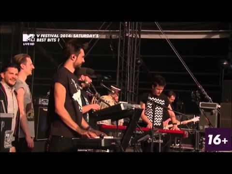 Bastille - Pompeii (V Festival 2014)