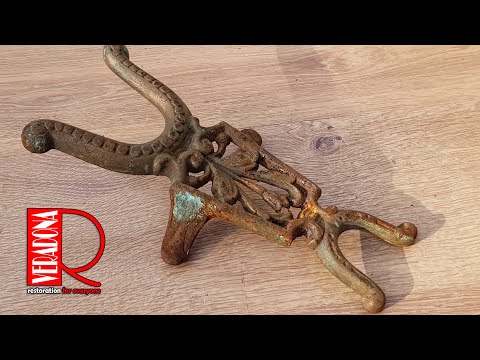 Rusty Boot Jack - Restoration