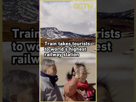 Tourist train to world's highest railway station