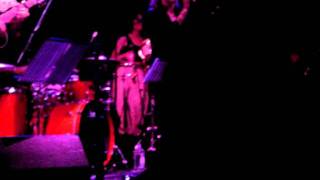 Belinda Carlisle - Bonnie et Clyde - live at The Pigalle Club (London, 2007)