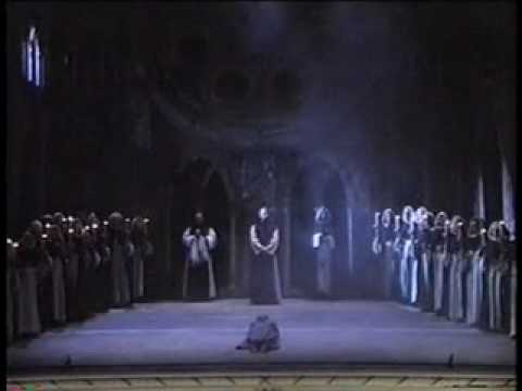 La Vergine Degli Angeli - Forza del Destino Giuseppe Verdi con scena della vestizione