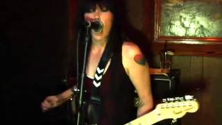 Bad Cop/Bad Cop- "Anti-Love Song" (live)