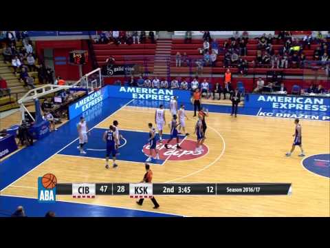 Željko Šakić - a 28 old player playing clever as a veteran (Cibona - Karpoš Sokoli, 15.10.2016)