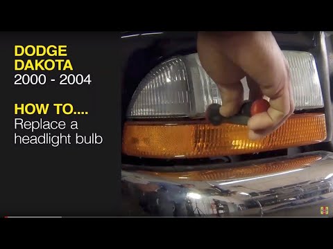 Dodge Dakota (2000 - 2004) / Dodge Durango (2000 - 2003) - How to replace the headlights - Haynes Ma
