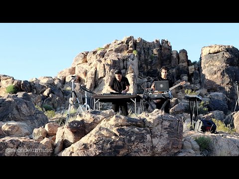 Neon Deluz- Desert Set 2020