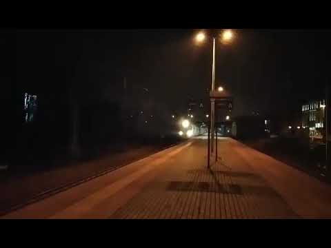 Przejazd pociągu IC 6304 GROTTGER relacji Wrocław Główny - Przemyśl Główny