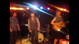 Nora Jane Struthers & The Party Line - "Travelin' On"