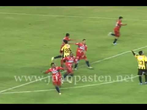 The Strongest 2 2 Universitario (Torneo Clausura 2014)