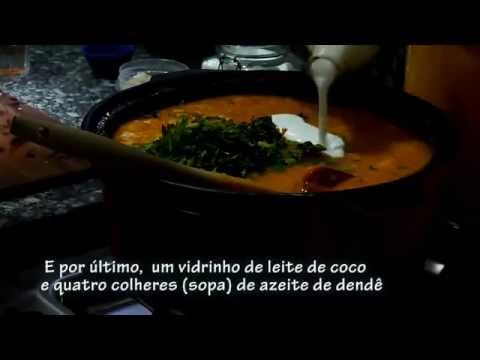 Bobó de palmito com farofa de banana e castanhas