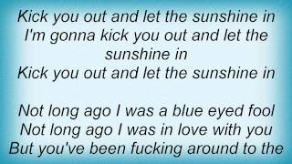 Caesars - Kick You Out Lyrics