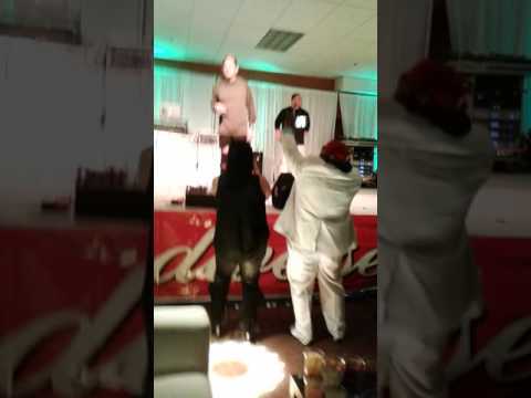 Khriz Y Angel Ven Bailalo