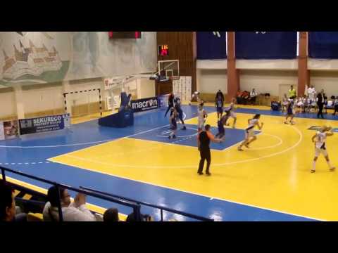 Biljana Pesovic #5 vs. Galati s.2014-2015 (22p, 5as, 25eff)