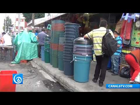 Aumentan los precios de contenedores por desabasto de agua en la Ciudad de México