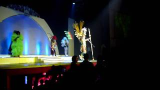 DRAG STAR THEATRON INTRO