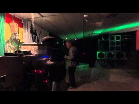 JAH MASSIVE MEETS ROOTS VIBRATION